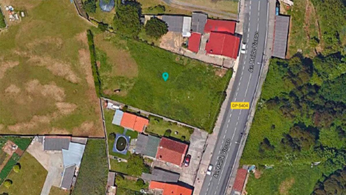 Terreno en venta en Narón, A Coruña photo 4