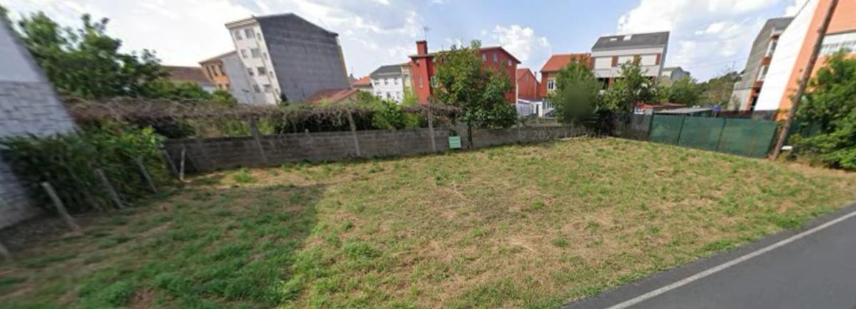 Terreno en venta en Narón, A Coruña photo 2