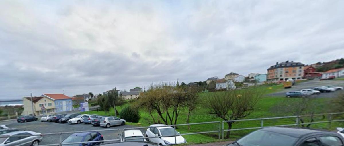 Terreno en venta en Valdoviño, A Coruña photo 5