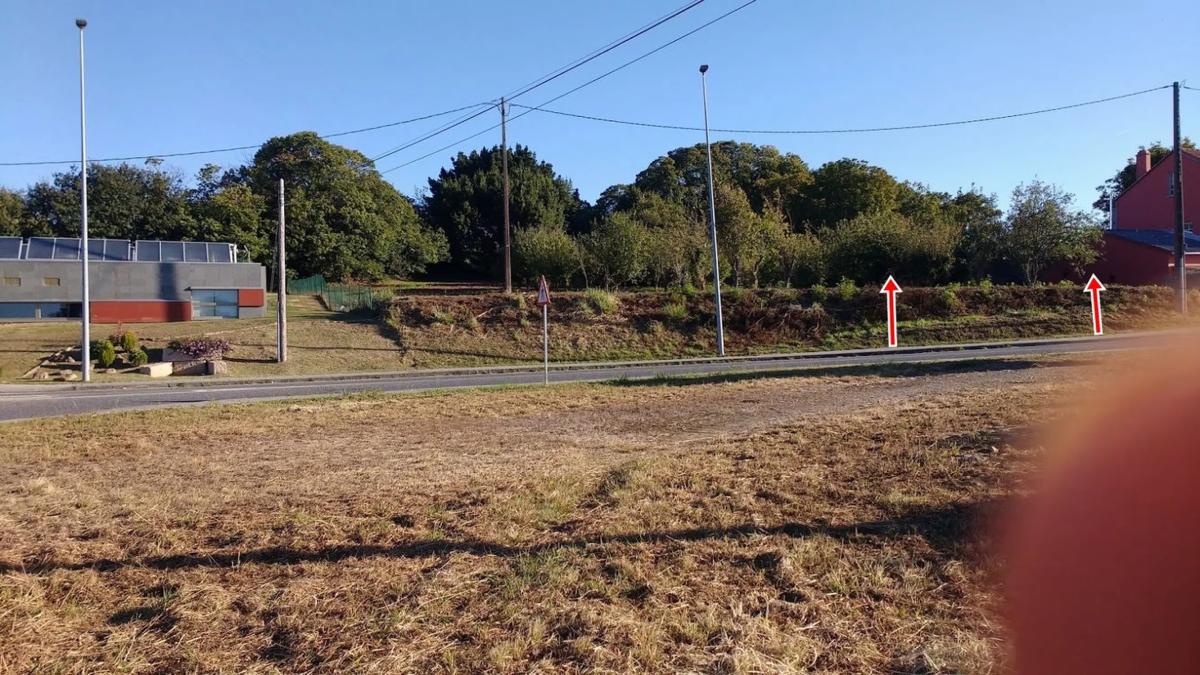 Terreno en venta en Mugardos, A Coruña photo 3