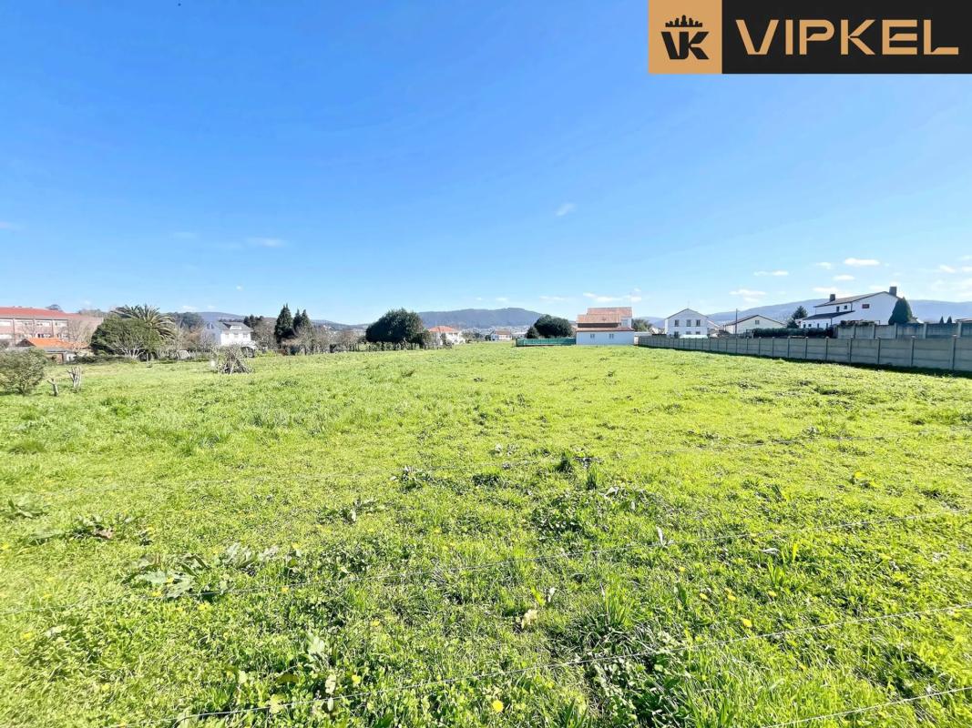 Terreno en venta en Narón, A Coruña photo 2