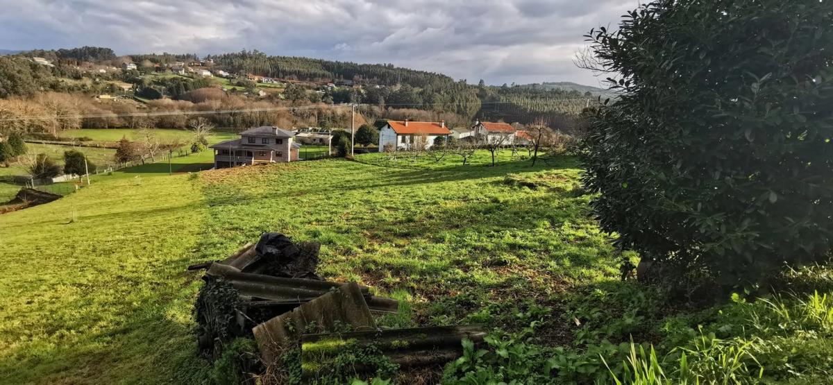 Terreno en venta en Narón, A Coruña photo 4