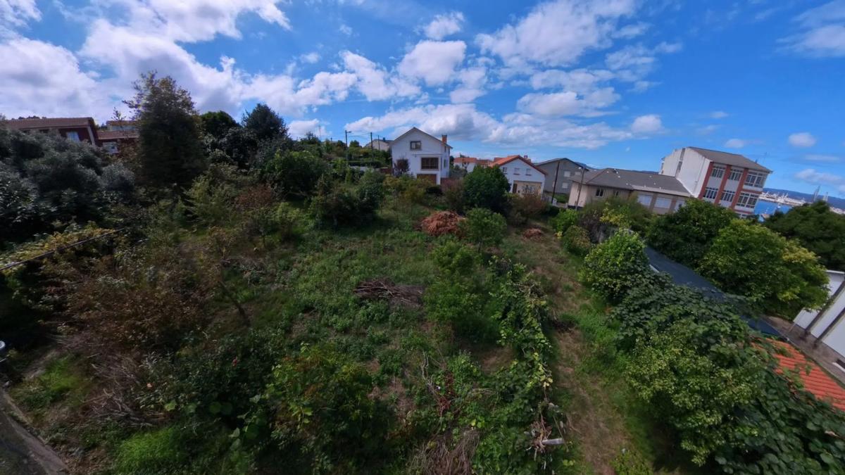 Terreno en venta en Fene, A Coruña photo 4