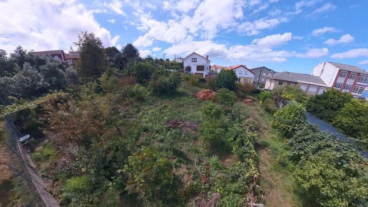 Terreno en venta en Fene, A Coruña photo 5