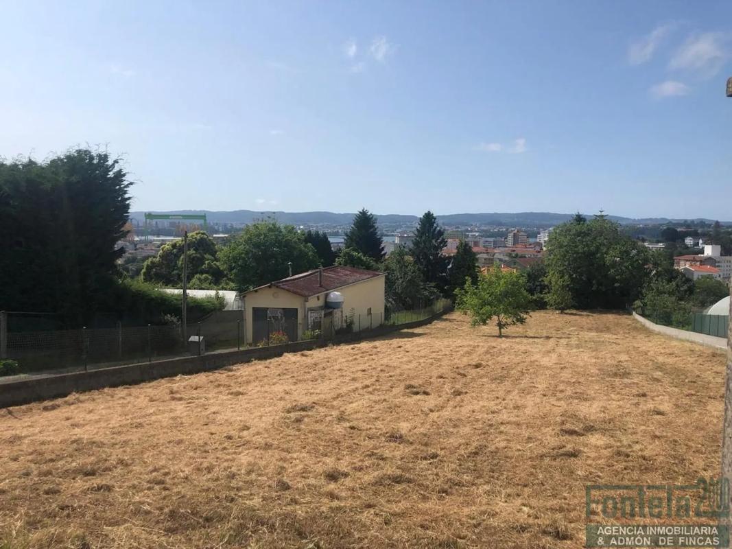 Terreno en venta en Fene, A Coruña photo 3