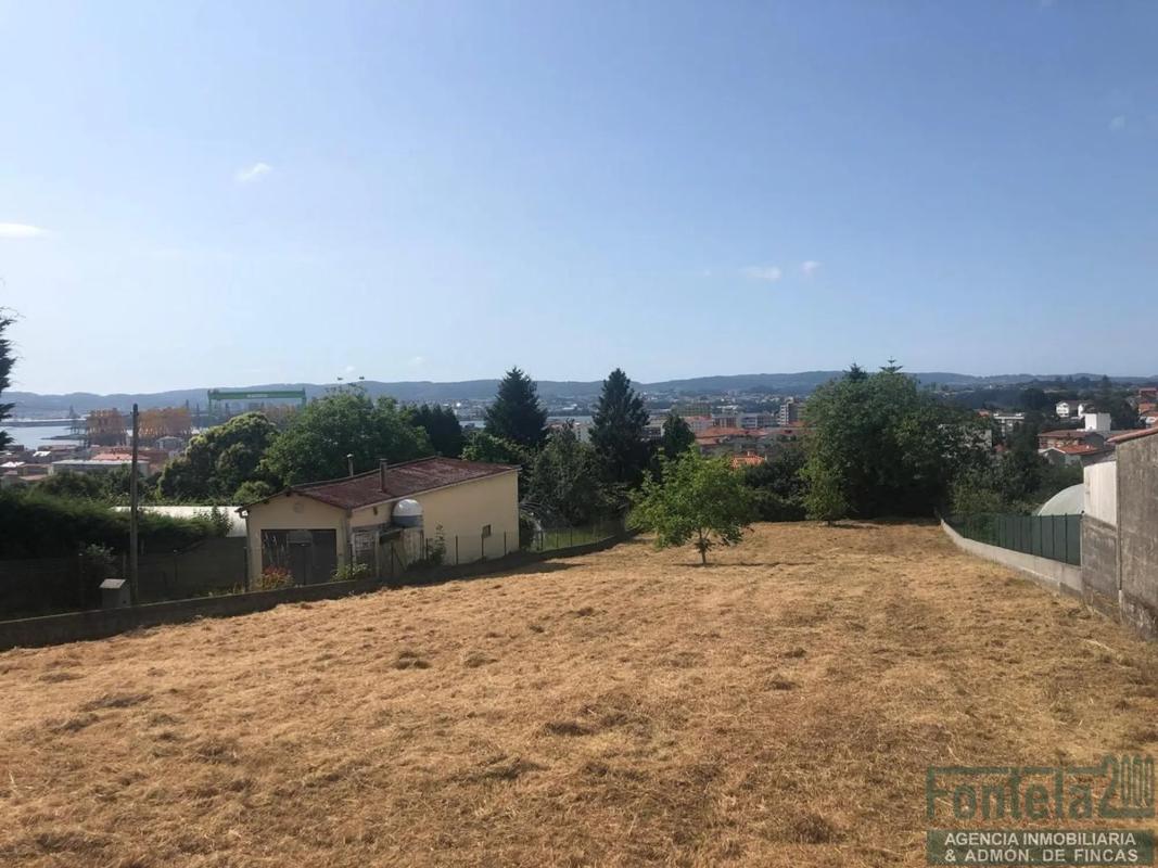 Terreno en venta en Fene, A Coruña photo 4