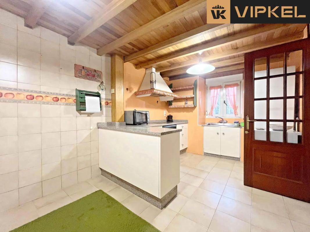 Terreno en venta en Ferrol, A Coruña photo 1