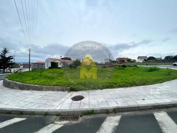 Terreno en Fene photo