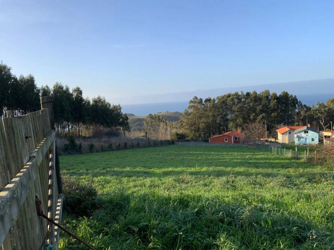 Land for sale in Valdoviño, A Coruña photo 3