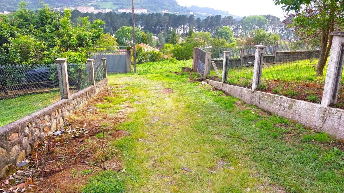 Terreno en venta en Ares, A Coruña photo 5