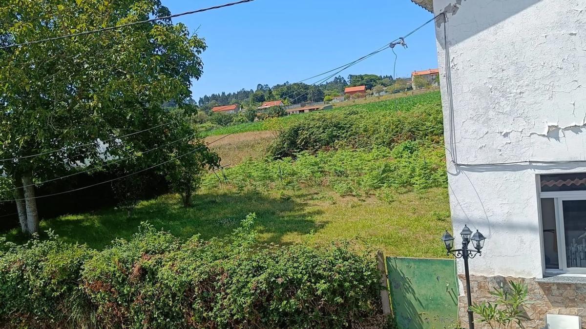 Terreno en venta en Mugardos, A Coruña photo 5