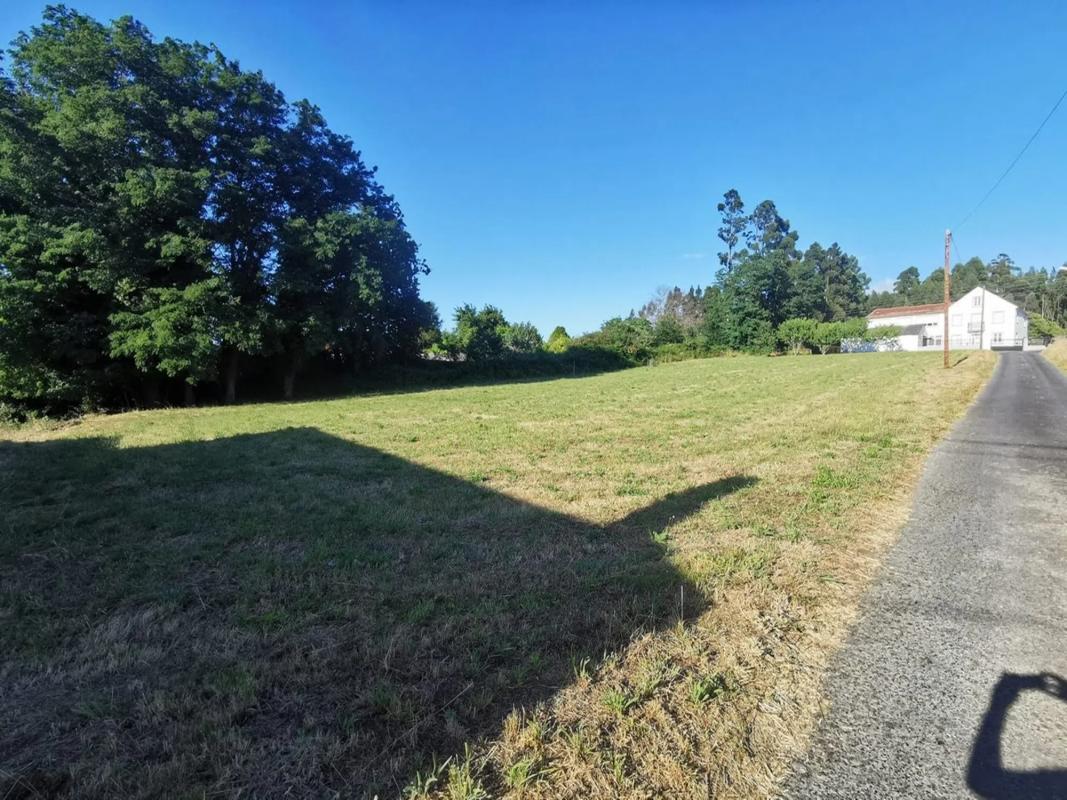Terreno en venta en Valdoviño, A Coruña photo 1