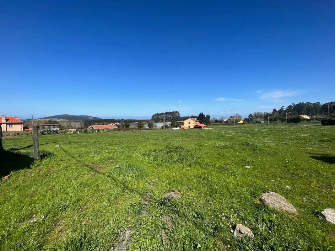 Terreno en venta en Valdoviño, A Coruña photo 5