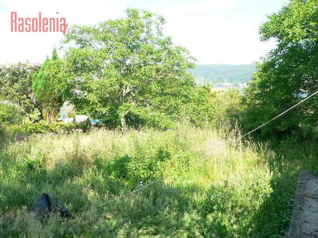 Terreno en venta en Mugardos, A Coruña photo 3