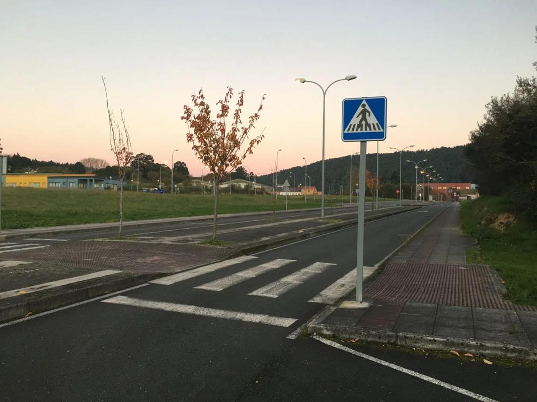 Terreno en venta en Narón, A Coruña photo 3