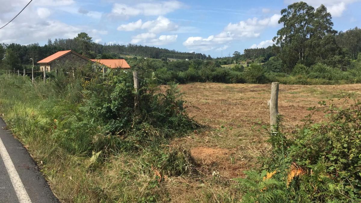 Terreno en venta en San Sadurniño, A Coruña photo 3