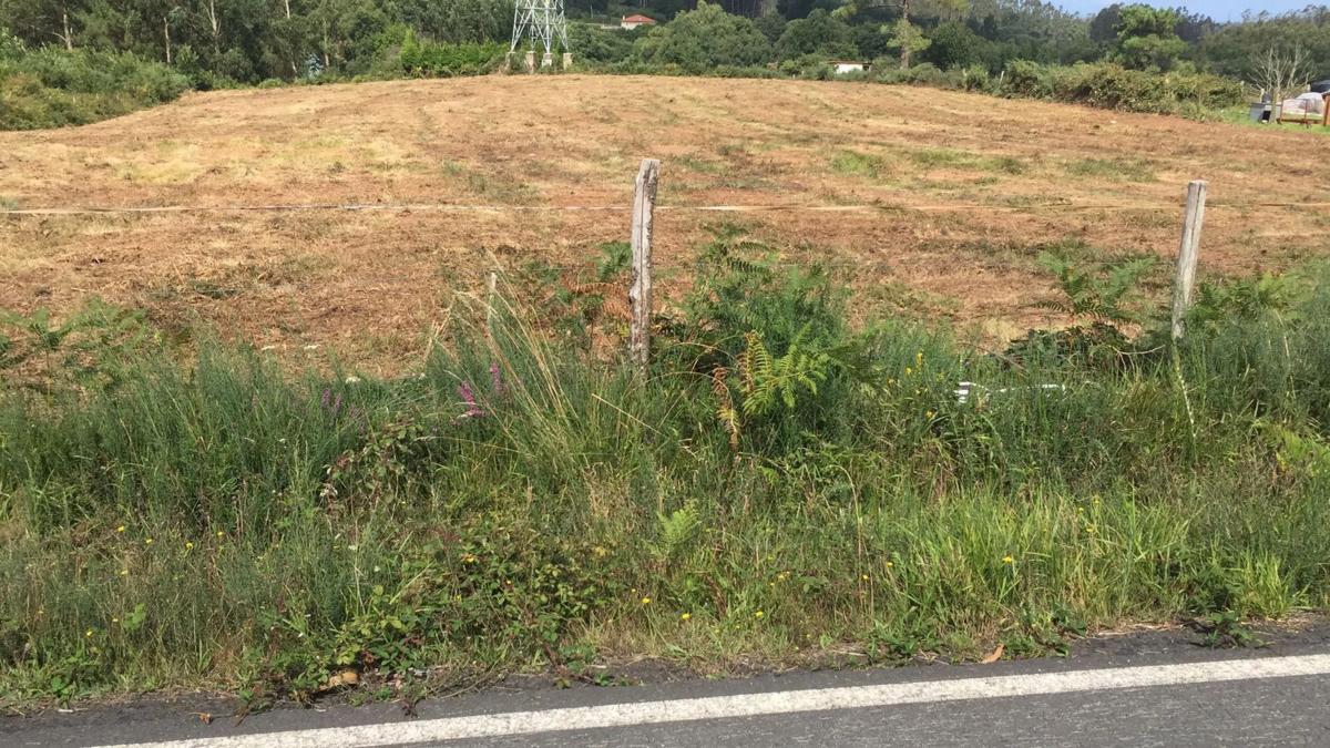 Terreno en venta en San Sadurniño, A Coruña photo 4