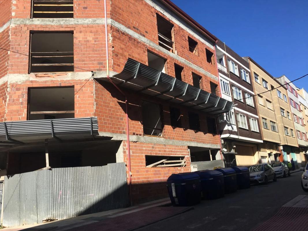 Terreno en venta en Narón, A Coruña photo 4