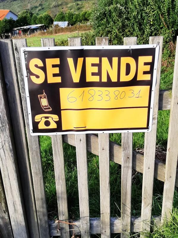 Terreno en venta en Valdoviño, A Coruña photo 1