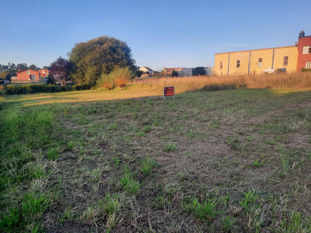 Terreno en venta en Mugardos, A Coruña photo 2