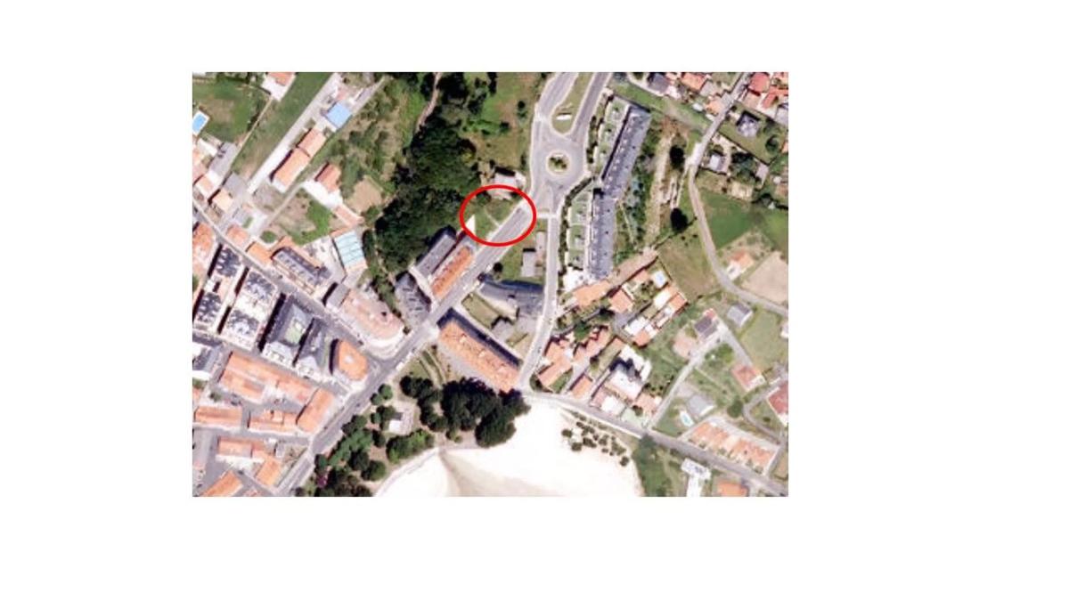 Terreno en venta en Ares, A Coruña photo 5