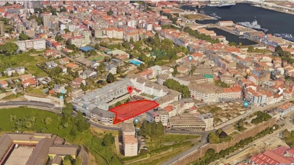 Terreno en venta en Ferrol, A Coruña photo 3