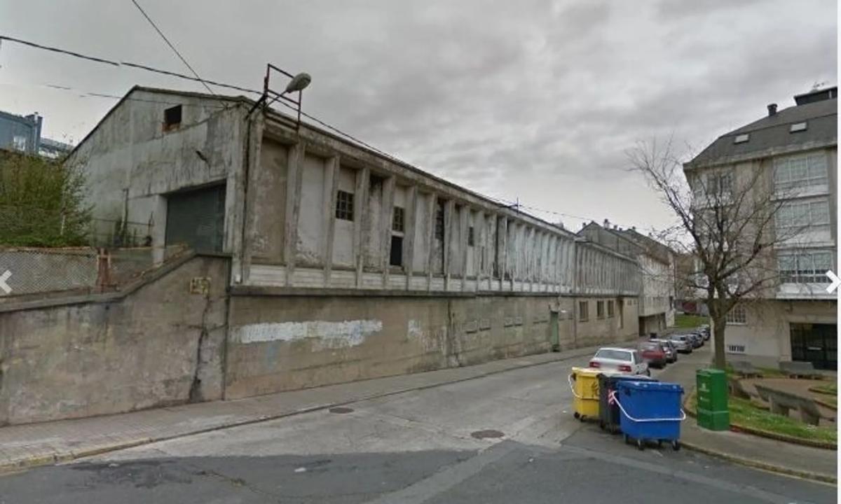 Terreno en venta en Ferrol, A Coruña photo 4