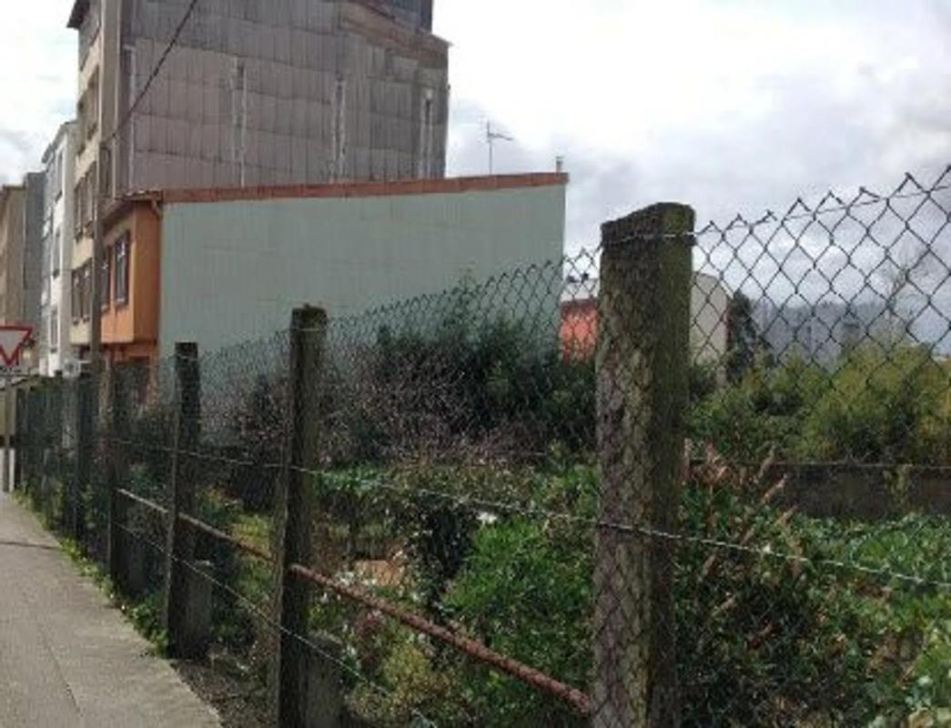 Terreno en venta en Narón, A Coruña photo 5