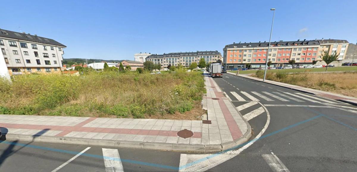 Terreno en venta en Narón, A Coruña photo 1