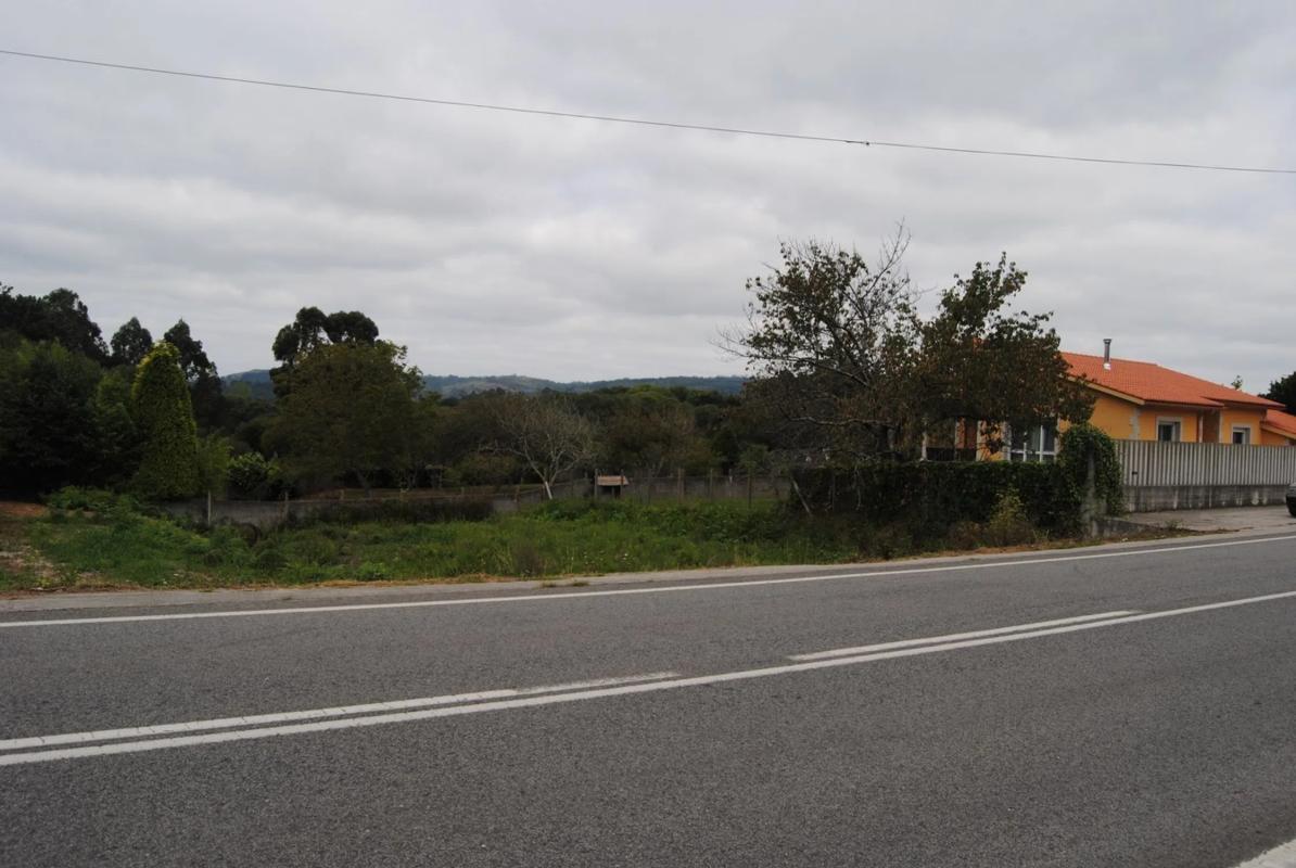 Terreno en venta en Mugardos, A Coruña photo 4