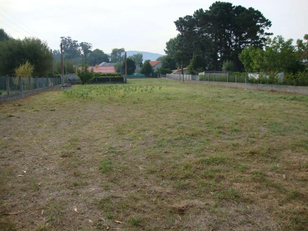 Terreno en venta en Ares, A Coruña photo 2