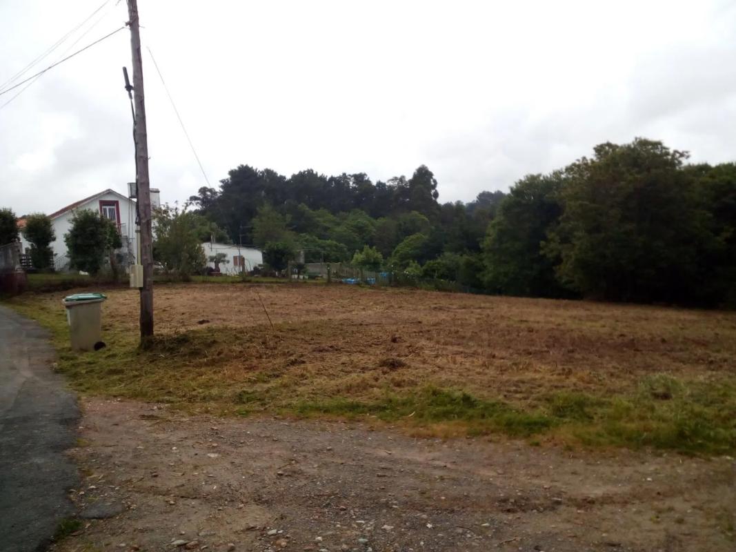 Terreno en venta en Ares, A Coruña photo 1