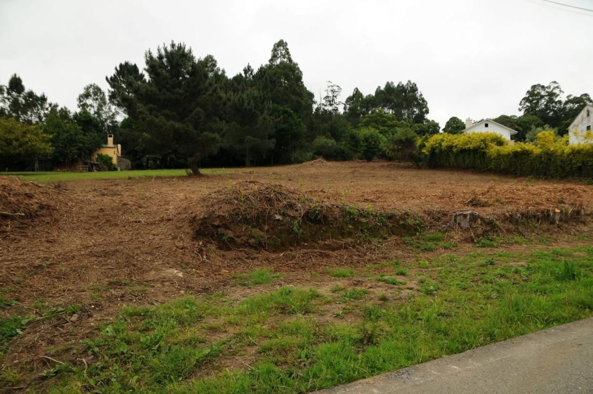 Terreno en venta en Neda, A Coruña photo 1