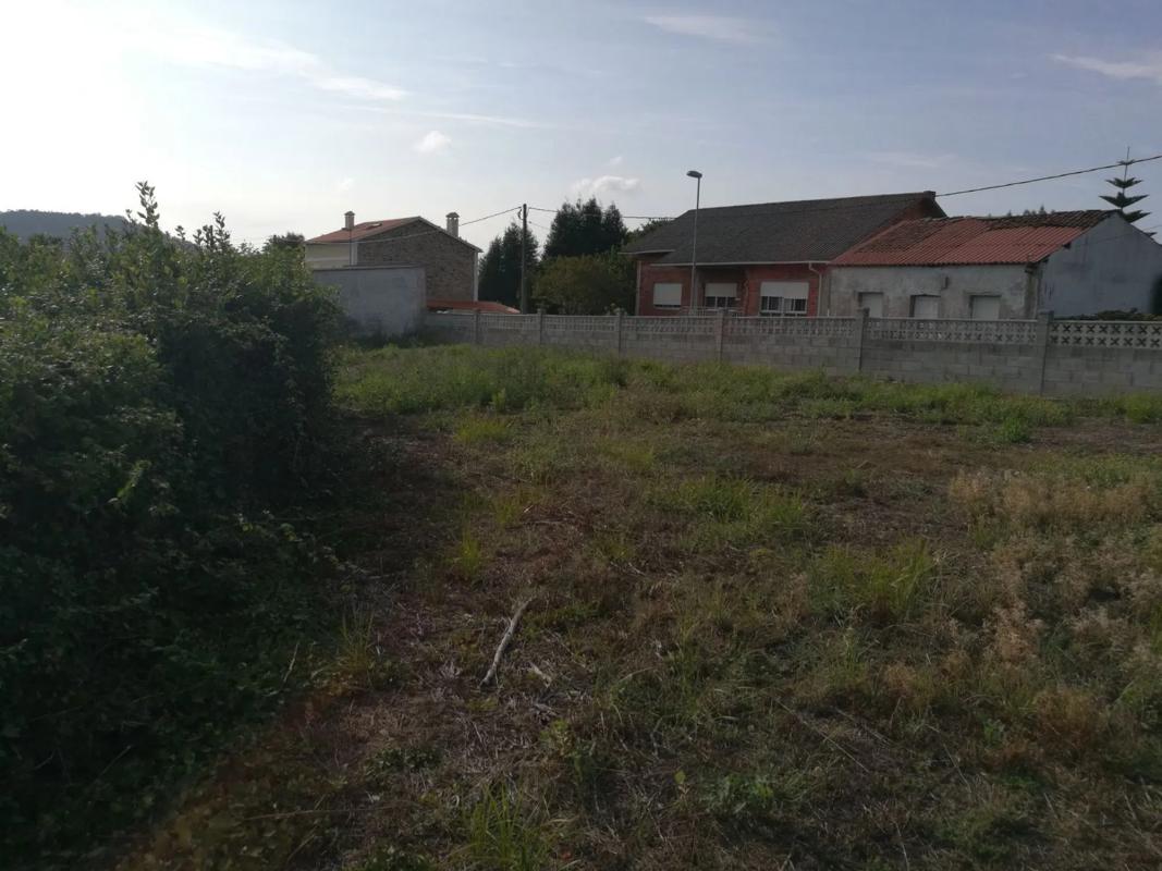Terreno en venta en Mugardos, A Coruña photo 2