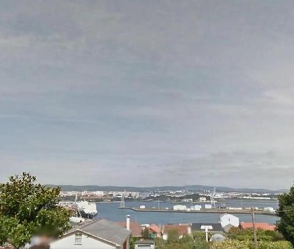 Terreno en venta en Fene, A Coruña photo 2