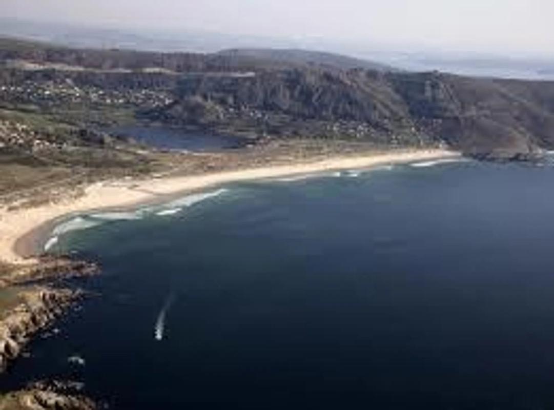 Land for sale in Ferrol, A Coruña photo 3