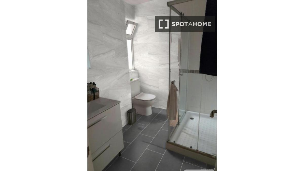 Недвижимость на продажу и в аренду в Испании photo 4