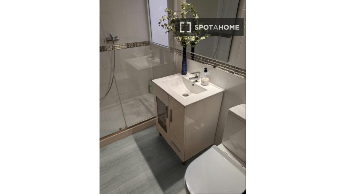 Недвижимость на продажу и в аренду в Испании photo 5