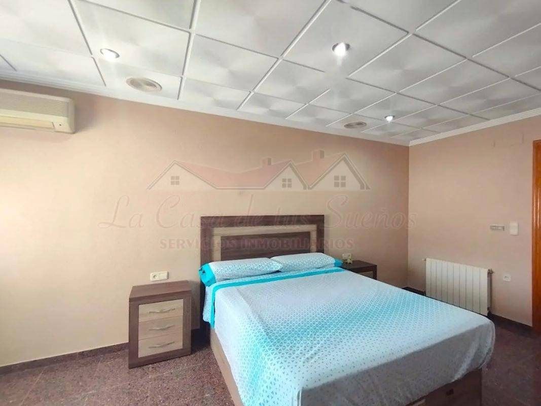 Sale of apartment in Piso en Sax, Sax
photo 3