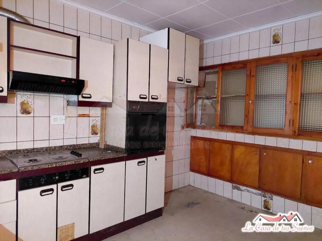 Propiedades en venta y alquiler en España photo 1