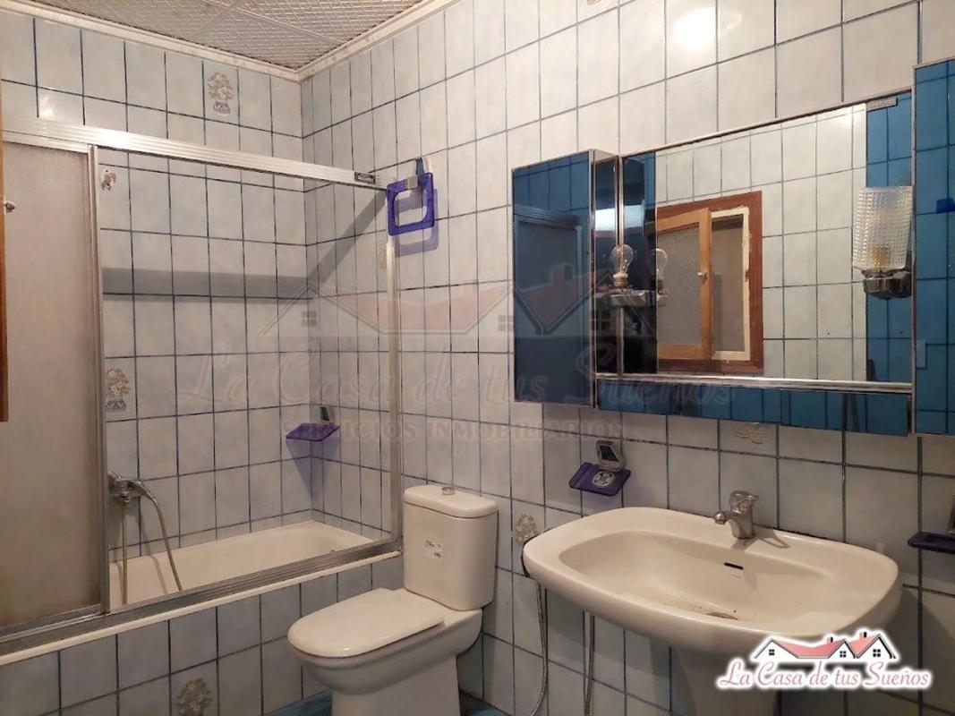 Propiedades en venta y alquiler en España photo 5