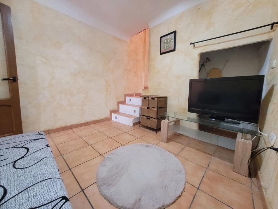 Properties for sale and rent in Spain photo 3