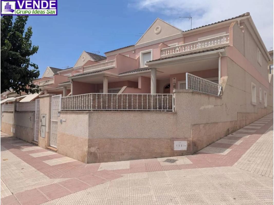 Propiedades en venta y alquiler en España photo 2