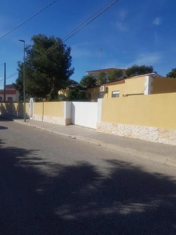 Venta de chalet independiente en Calle Federico García Lorca, 2, Algorfa
photo 1