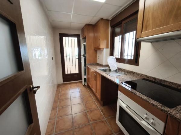 Chalet adosado en avenida Antonio Pedrera Soler photo 2