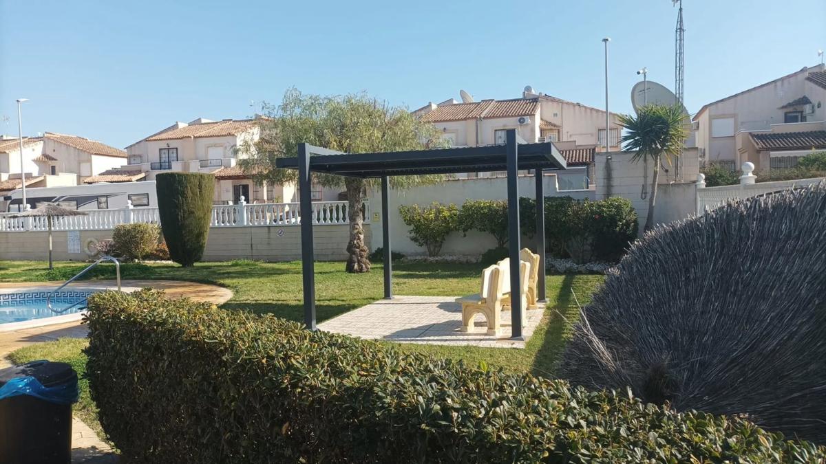 Properties for sale and rent in Spain photo 3
