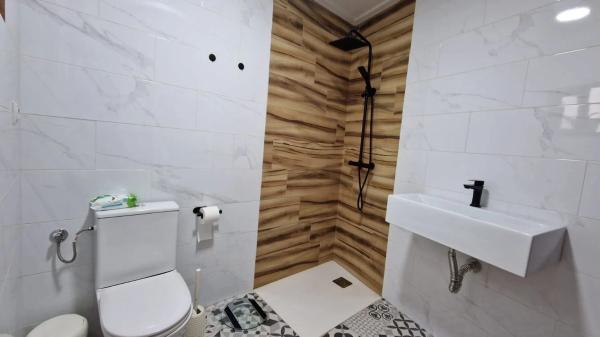 Квартира на продажу на  Piso en Almoradí, Алморади photo 3
