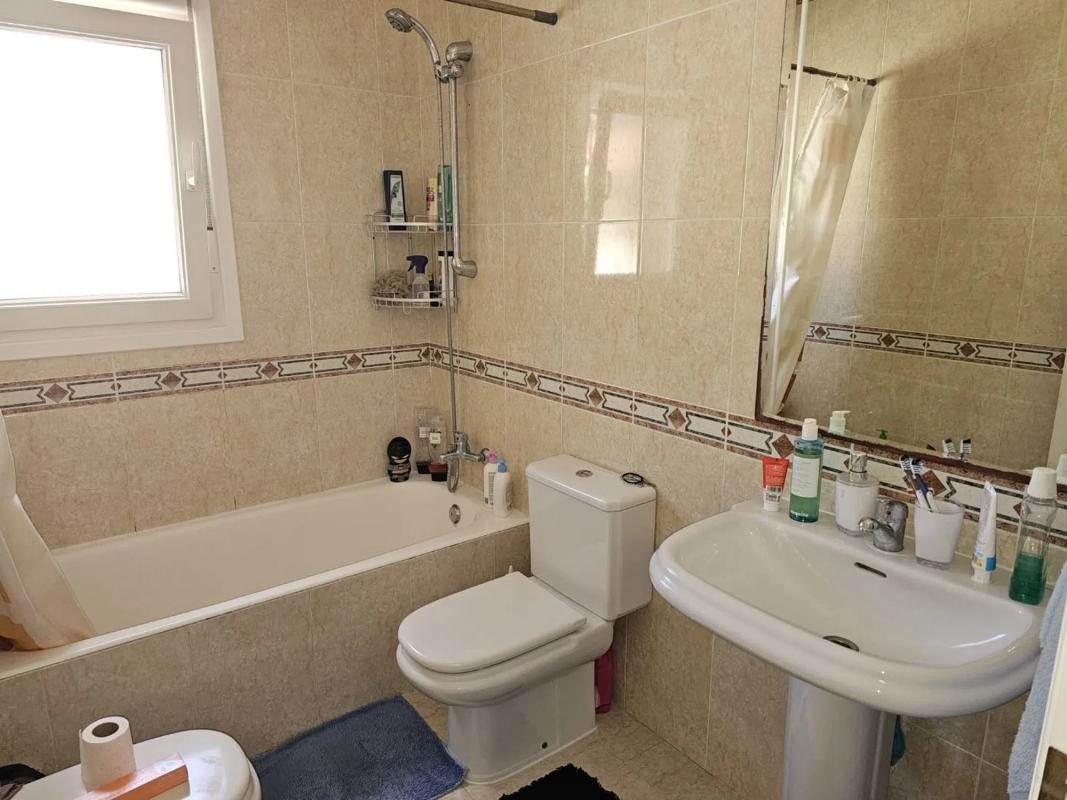 Недвижимость на продажу и в аренду в Испании photo 5