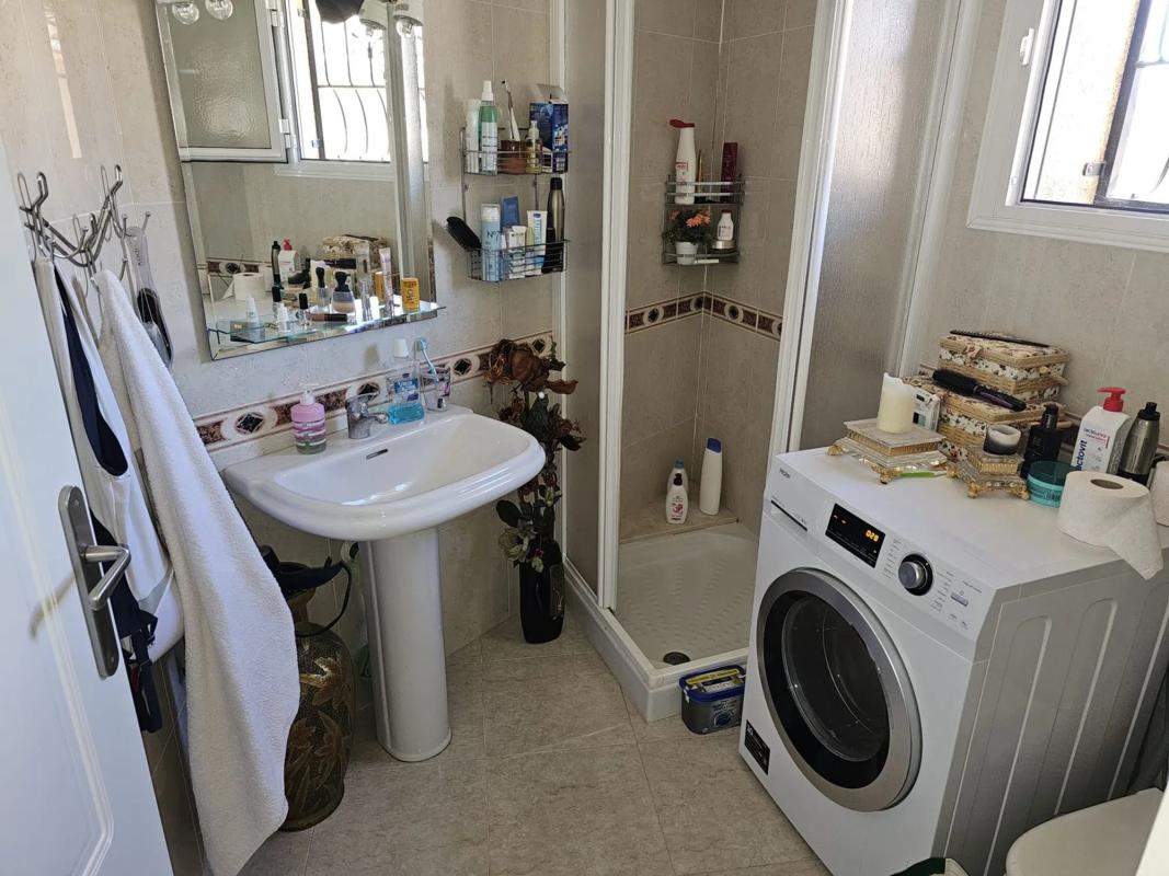 Propiedades en venta y alquiler en España photo 5