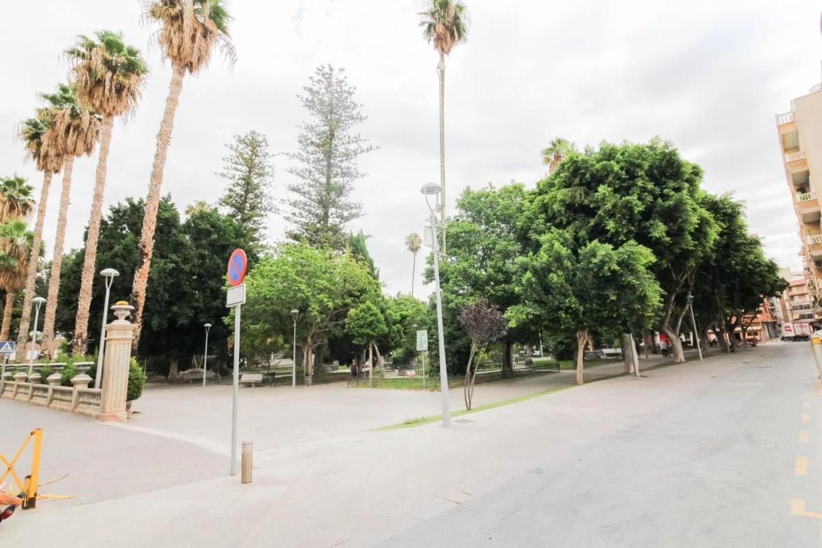 Properties for sale and rent in Spain photo 1